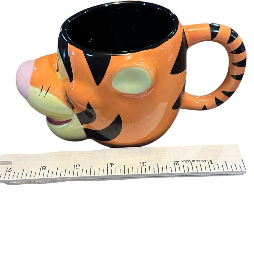Disney Store‎ Tigger 3D Character Mug Winnie the Pooh 2014